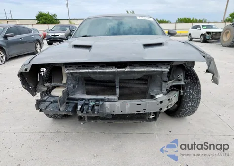 2019 Dodge Challenger Sxt from USA, damaged, VIN 2C3CDZAG6KH717006